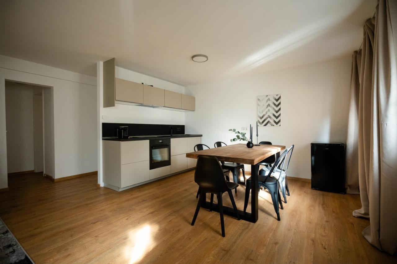 דיסלדורף Oldtown Studio Apartment With 2 Bathrooms מראה חיצוני תמונה