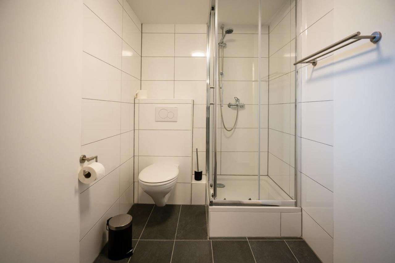 דיסלדורף Oldtown Studio Apartment With 2 Bathrooms מראה חיצוני תמונה